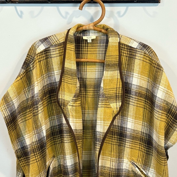 Kori America Flannal Plaid Golden Mustard and Brown Poncho Size M/L - Picture 2 of 7